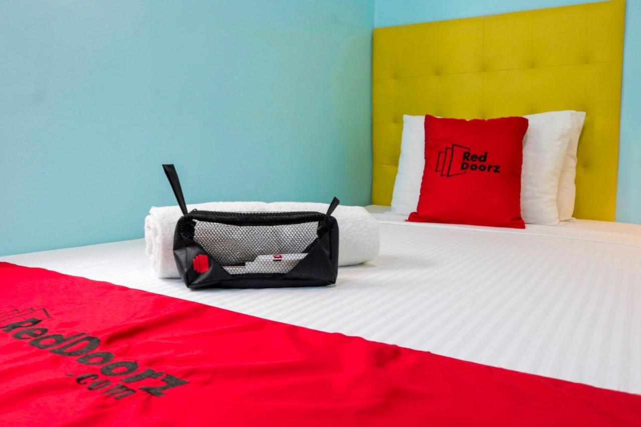 Reddoorz Plus New Era Budget Hotel Mandaue Former Reddoorz Plus Near Uv Mandaue Cebu Eksteriør billede